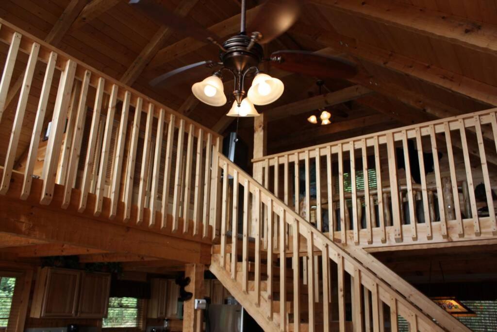 View! Private! Hot Tub,Pool Table,Fireplace,Relax! Sevierville Luaran gambar